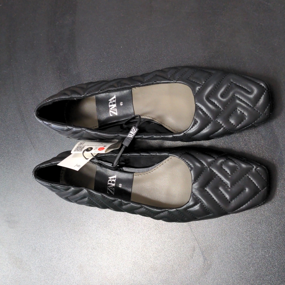 Zara ladies flat shoes